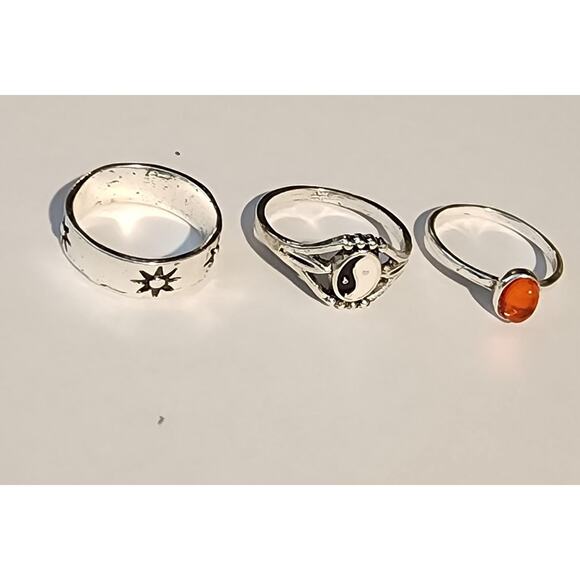 Stackable Rings Set - Minimalist Stacking Rings - Picture 4 of 10